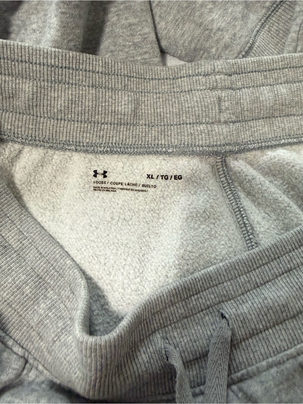 Under Armour Men’s Light Gray Fleece Jogger Sweatpants - Picture 7 of 7